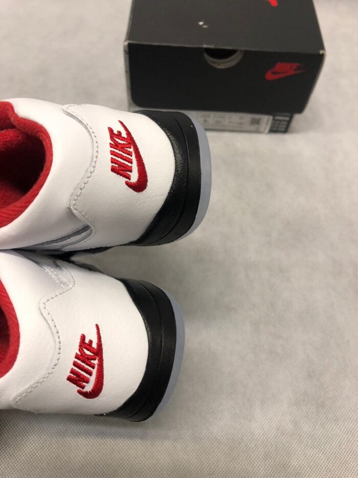 Air Jordan 5 Retro Fire Red 5.jpg