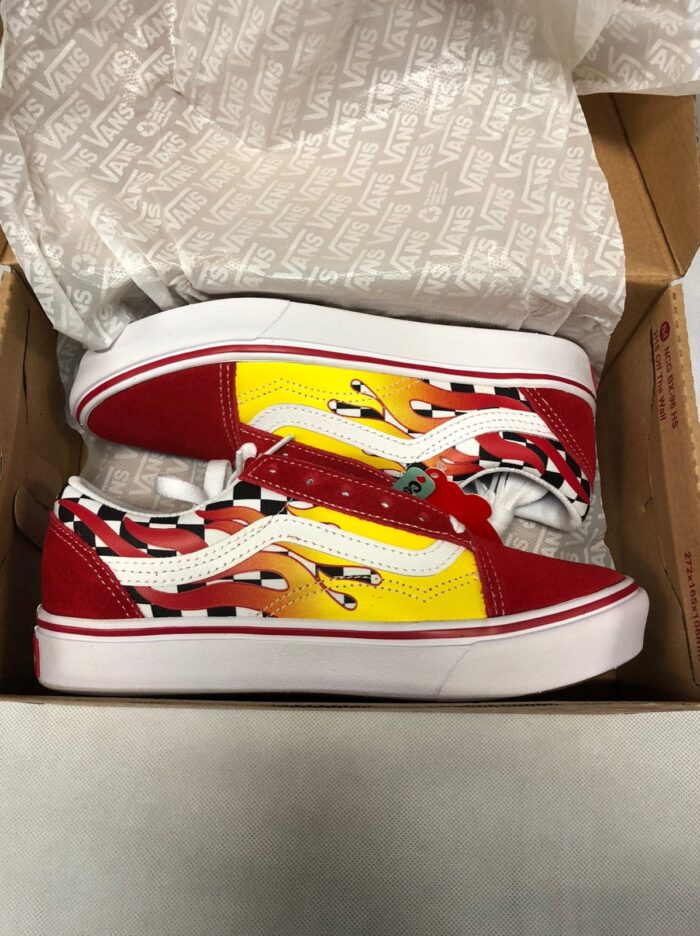 Vans 3.jpg