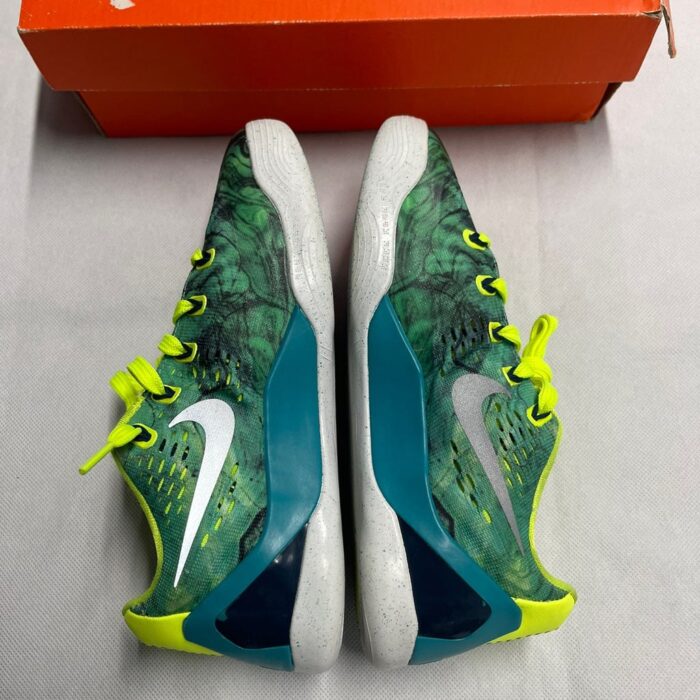 Nike Kobe 1.jpg