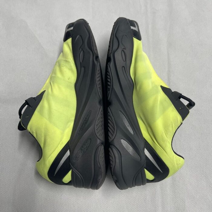 Adidas Yeezy Boost 1.jpg