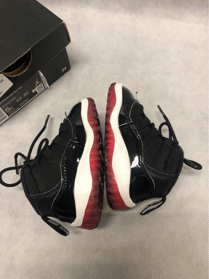 Air Jordan 11 Retro Bred 5C 2.jpg