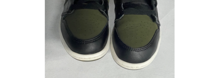 Nike Air Jordan 1 Retro 3.png