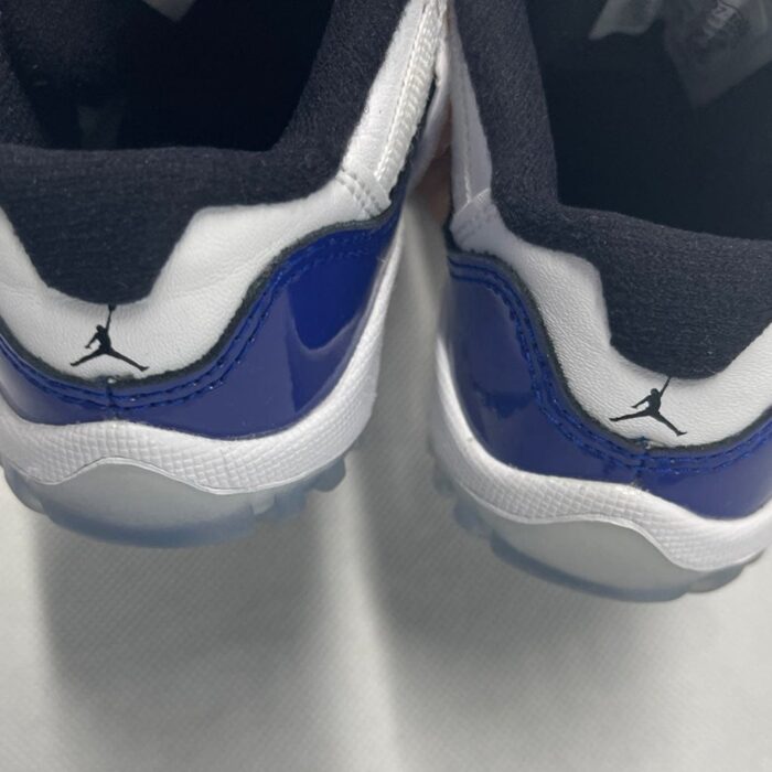 Air Jordan 11 Retro Low Concord Sketch Kid's 5.jpg