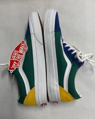 Vans Off The Wall 1.jpg