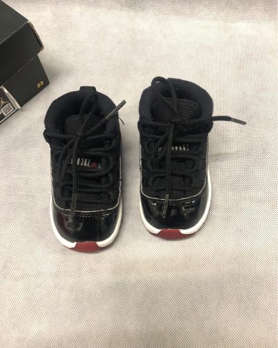 Air Jordan 11 Retro Bred 5C 1.jpg