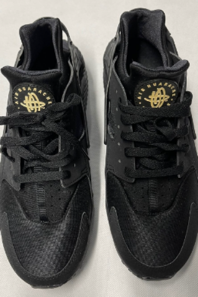 Nike Air Huarache.png