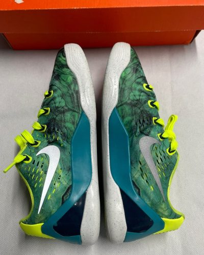 Nike Kobe 1.jpg