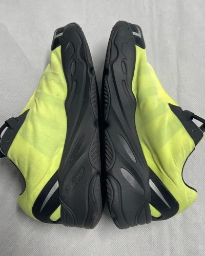 Adidas Yeezy Boost 1.jpg