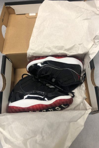Air Jordan 11 Retro Bred 5C.jpg